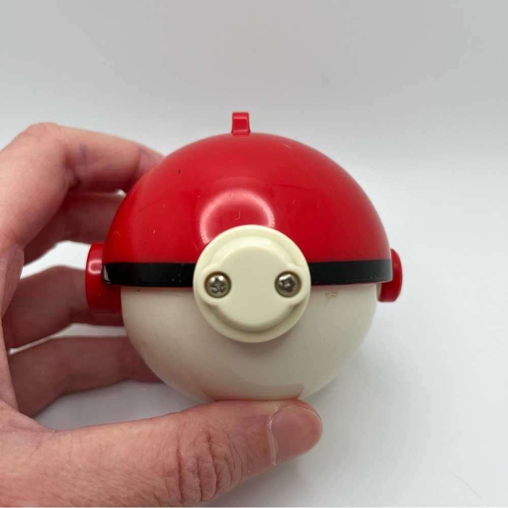 Vintage Pokemon Throw PokeBall 1997 first generation C G T S J Tomy markings